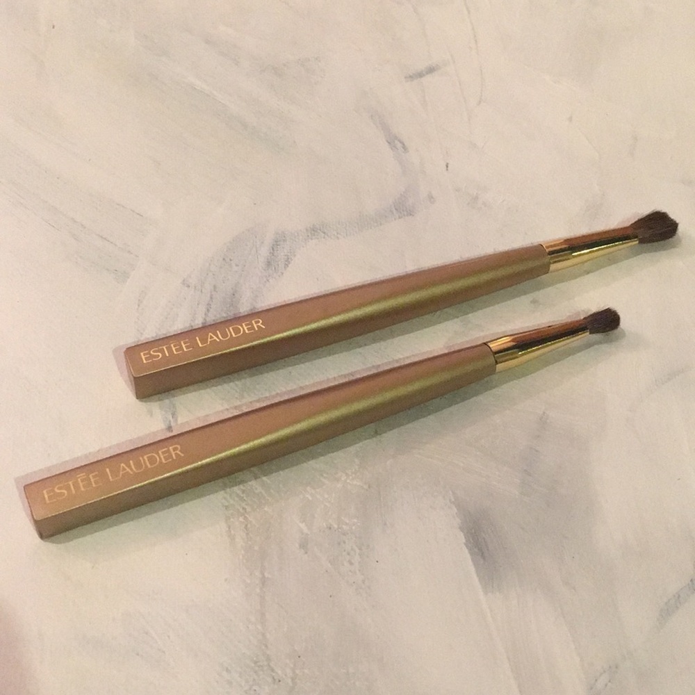 🆕 Estée Lauder Eyeshadow brushes